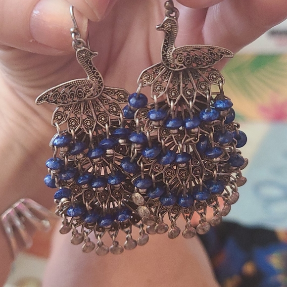 Fabulous Peacock Earrings - Picture 8 of 9